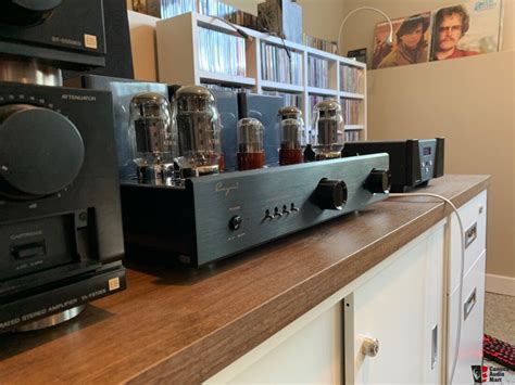 Cayin Cs A Tube Integrated Amplifier Photo Us Audio Mart