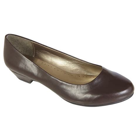 Basic Editions Womens Renee Wide Width Pump Brown