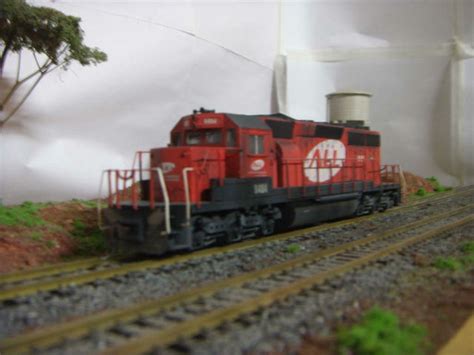 RICA RDF Ferromodelista EMD SD40 2 9484 da ALL América Latina Logística