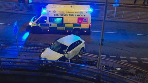 Pedestrian Hit By Car And Killed While Crossing Road In Bradford Itv News Calendar