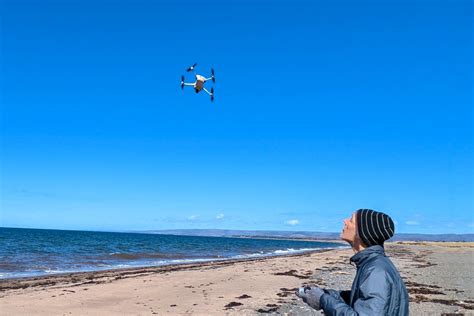 What is an FPV Drone? Everything You Need to Know | PetaPixel