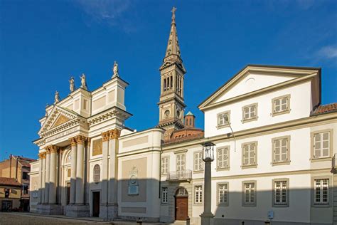 Alessandria Im Piemont • Sehenswürdigkeiten Und Reiseführer Alessandria