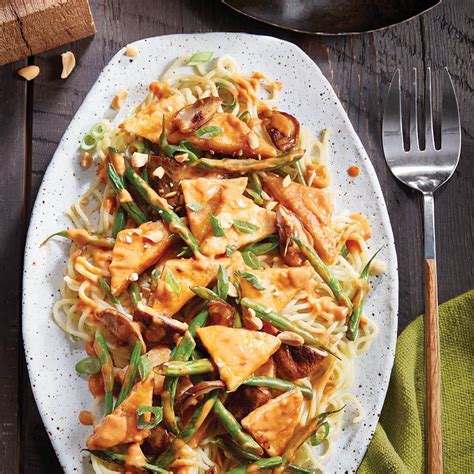 Crispy Tofu Stir Fry With Peanut Sauce Chatelaine