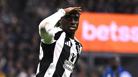 Weah Lancia La Sfida La Juve La Favorita Allo Scudetto