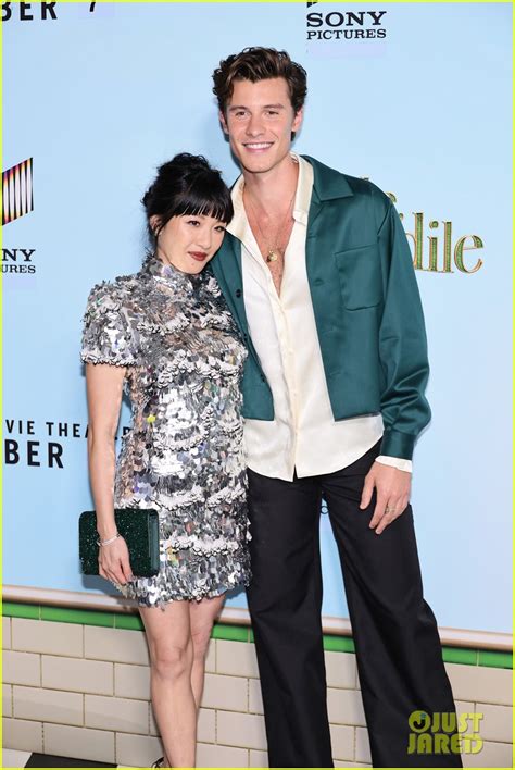 Shawn Mendes Constance Wu Pose With A Crocodile At Lyle Lyle