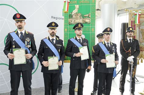 Consegnate In Regione Lombardia Onorificenze Ad Agenti Polizia Locale