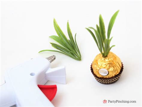 Ferrero Rocher Pineapple Candy Favors Are Adorable And So Easy To Make