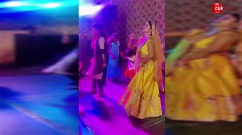 Desi Bhabhi Hot Dance Moves On Sapna Choudhary Song User Reaction Viral