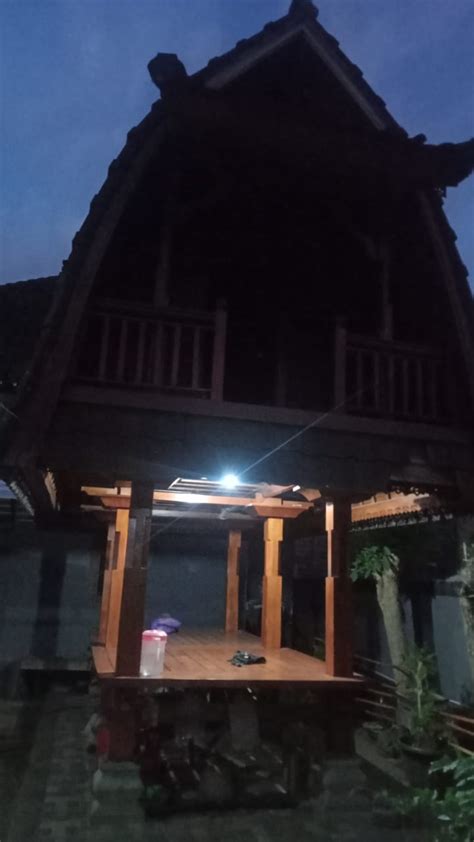 Jineng Bali Lumbung Padi Bali Saka Besar Flooringdeckingbali