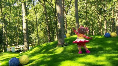 In The Night Garden Upsy Daisy Dance Dailymotion Video