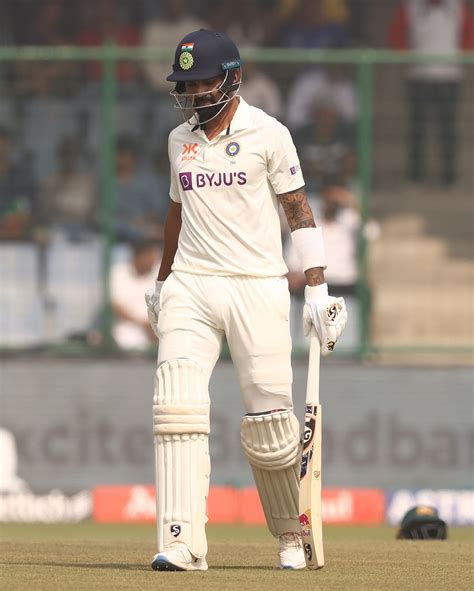 KL Rahul walks back after another low score | ESPNcricinfo.com