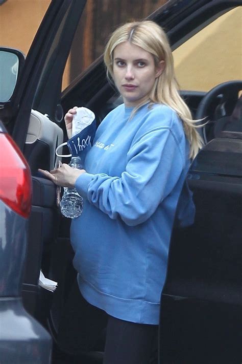 Pregnant Emma Roberts Arrives At Her Home In Los Feliz 10 22 2020