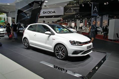 Photo Volkswagen Polo V Gti 18 Tsi 192 Ch Coupé 2015