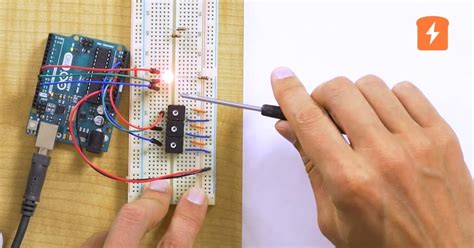 Using One Resistor on a Common Anode/Cathode RGB LED? | CircuitBread