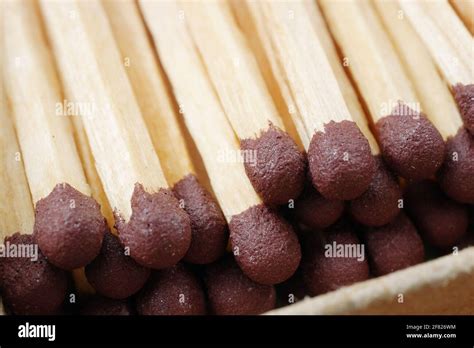 Wooden Matchsticks Hi Res Stock Photography And Images Alamy