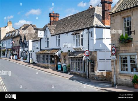 White Hart Pub And Shops Along Hailes Street In The Ancient Anglo Saxon