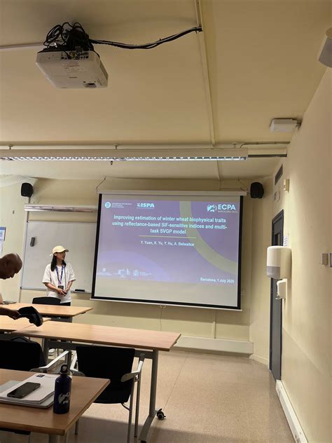 Lab member Ying Yuan attended the 15th European Conference on Precision