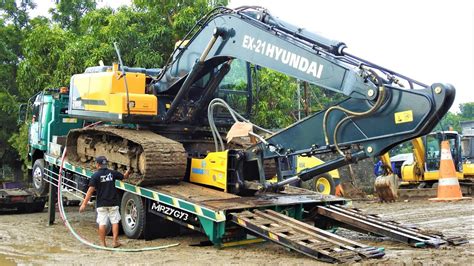 Excavator Transport Hyundai Hx210s With Fuso Self Loader Trucks Youtube