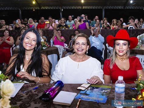 Definidas Rainha e Princesa da Festa do Abacaxi e do Peão de Guaraçaí