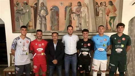 Serie D Montecchio Maggiore Presentate Le Nuove Maglie Per La Stagione