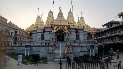 Swaminarayan Golden Temple In Vadtal Dham Gujarat India Live Darshan