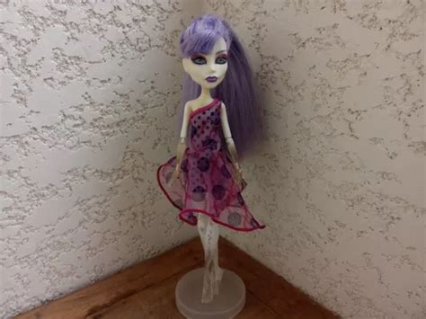 Monster High Mattel Boneca Spectra Vondergeist Parcelamento Sem Juros