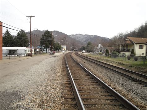 Willow St East Bank Wv