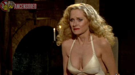 Shelley Smith Actress Hot