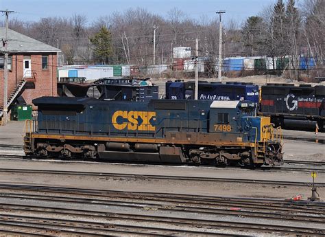 CSX 7498 4 6 2013 This Rare Standard Cab C40 8 Visitor R Flickr