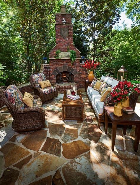 40 Best Flagstone Patio Ideas with Fire Pit - Hardscape Designs