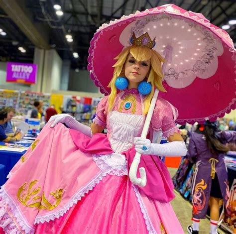 Princess Peach Cosplay By Sigmanas On Deviantart Artofit