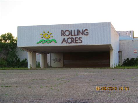 Rolling Acres Mall Cinema