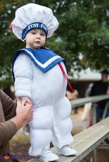 Ghostbusters and the Stay Puft Marshmallow Man Family Costume | Step by Step Guide - Photo 2/2