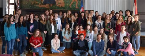 Poiteviner Schülerinnen Und Schüler Des Lycée Du Bois Damour Besuchen