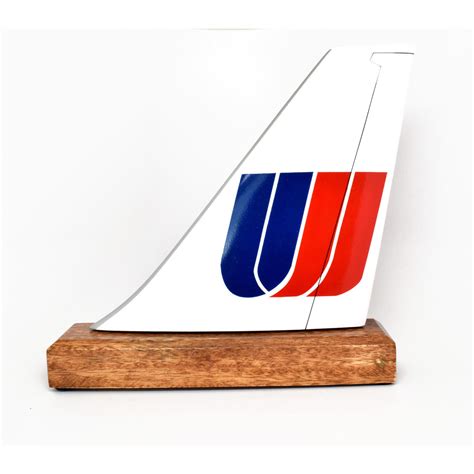 United 80s Logo Tail Planewear