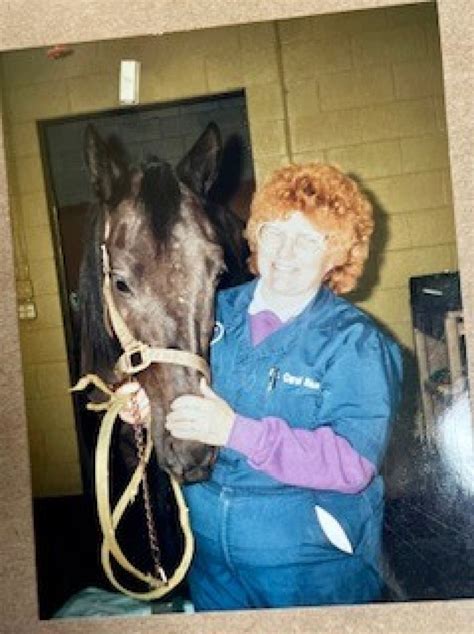 Veterinarian Age 84 Got Her Start At Chicago Racetracks Veterinary 33