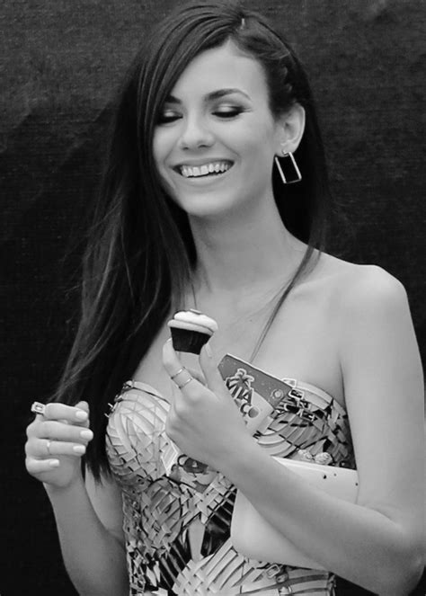 Victoria Justice Victoria Justice Photo 38104575 Fanpop