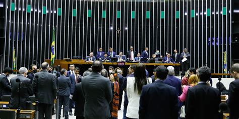 Congresso Derruba Vetos Presidenciais De Três Leis Cgn O Maior