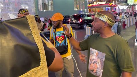 Hebrew Israelite Priest Zabach Vs Black Man On Time Square Hebrewisraelites5450 Youtube