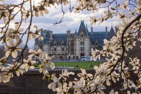 Biltmore Gardens - Blue Ridge Mountain Life