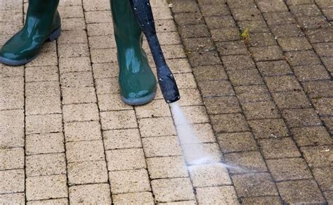 How to Power Wash Your Brick Patio for a Fresh and Clean Look - Water ...