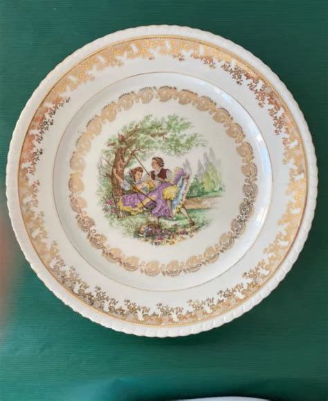 PLAT ROND ET creux en porcelaine de Limoges décor Fragonard La