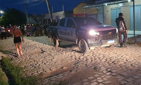 Jovem Morto A Tiros Em Frente Casa Da Av Em Mossor Rio Grande