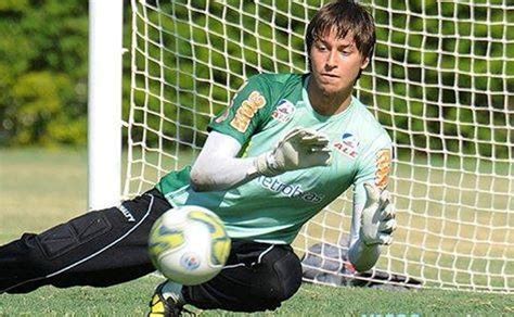 Rio Branco Contrata Goleiro Ex Vasco Jogador Se Apresenta Nesta Quinta