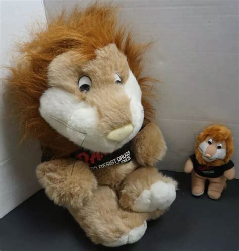 D A R E Lion Plush Bundle 2 Plush Bundle Daren The Lion Ebay