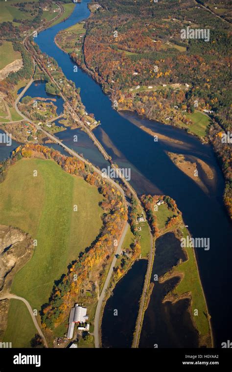 Connecticut river valley vermont hi-res stock photography and images ...