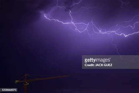 690 Lightning Strike Ground Stock Photos High Res Pictures And Images