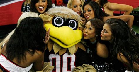 Freddie the Falcon - Atlanta Falcons - SportMascots.com