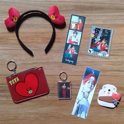 BT21/BTS V MERCH BUNDLE, Hobbies & Toys, Memorabilia & Collectibles, K ...