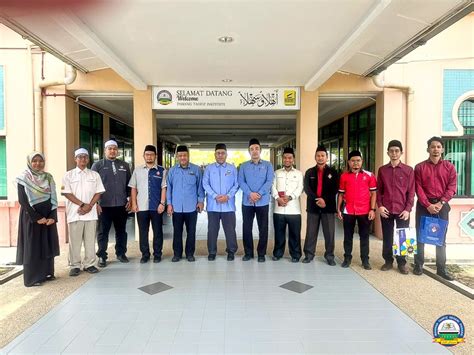 Kunjungan Hormat Daripada Majlis Agama Islam Kelantan Maahad Tahfiz